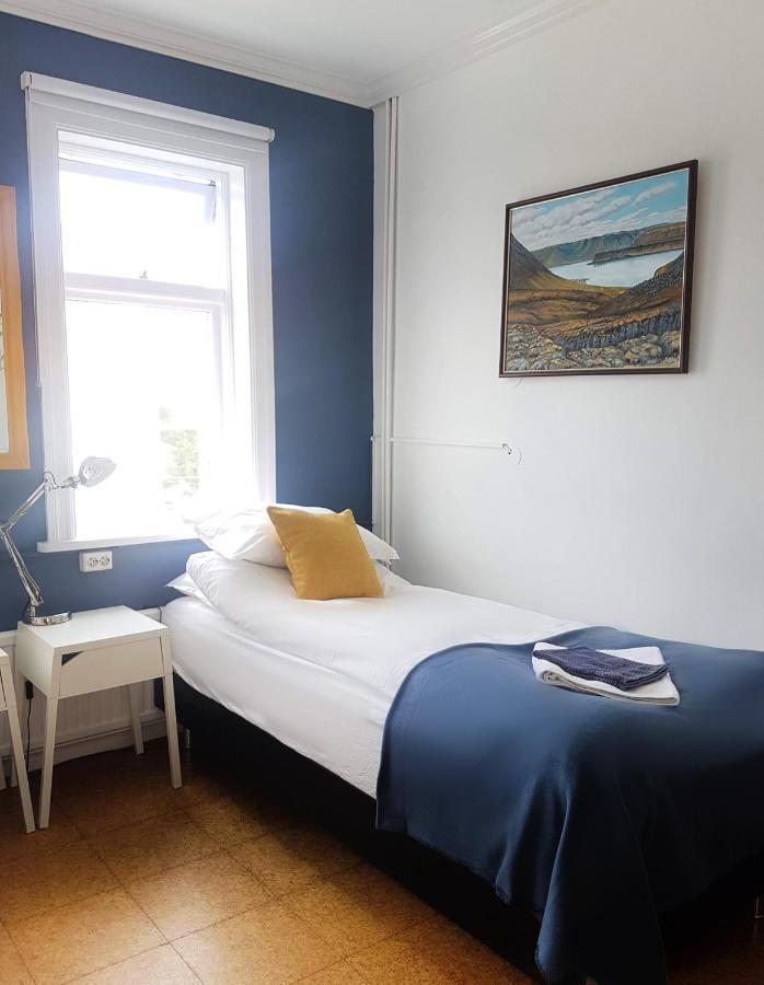 Refurinn Reykjavik Guesthouse Bagian luar foto